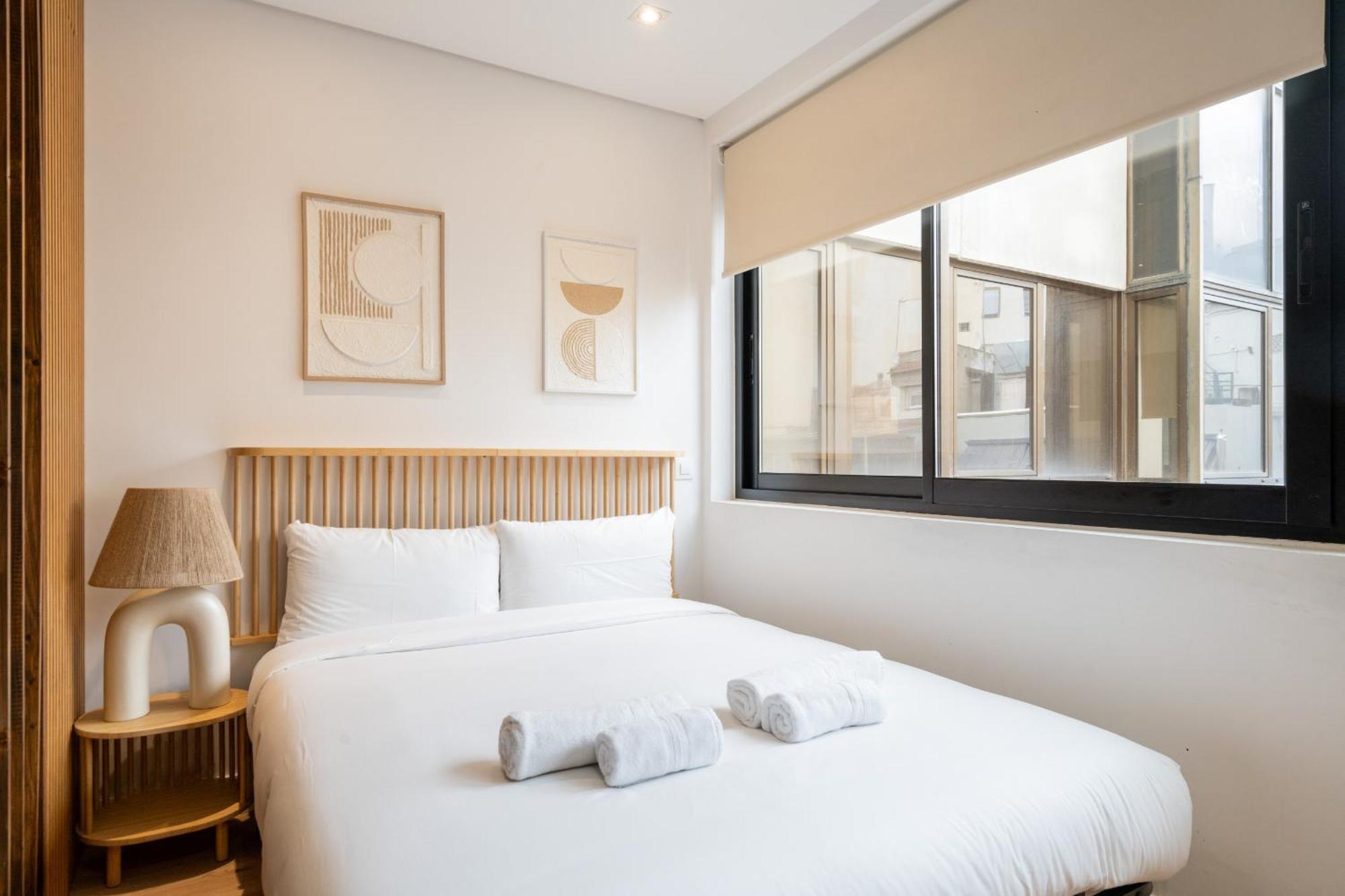 Apartamento Reformado Para 6 Personas En Plena Gran Via Alquiler Temporal 马德里 外观 照片