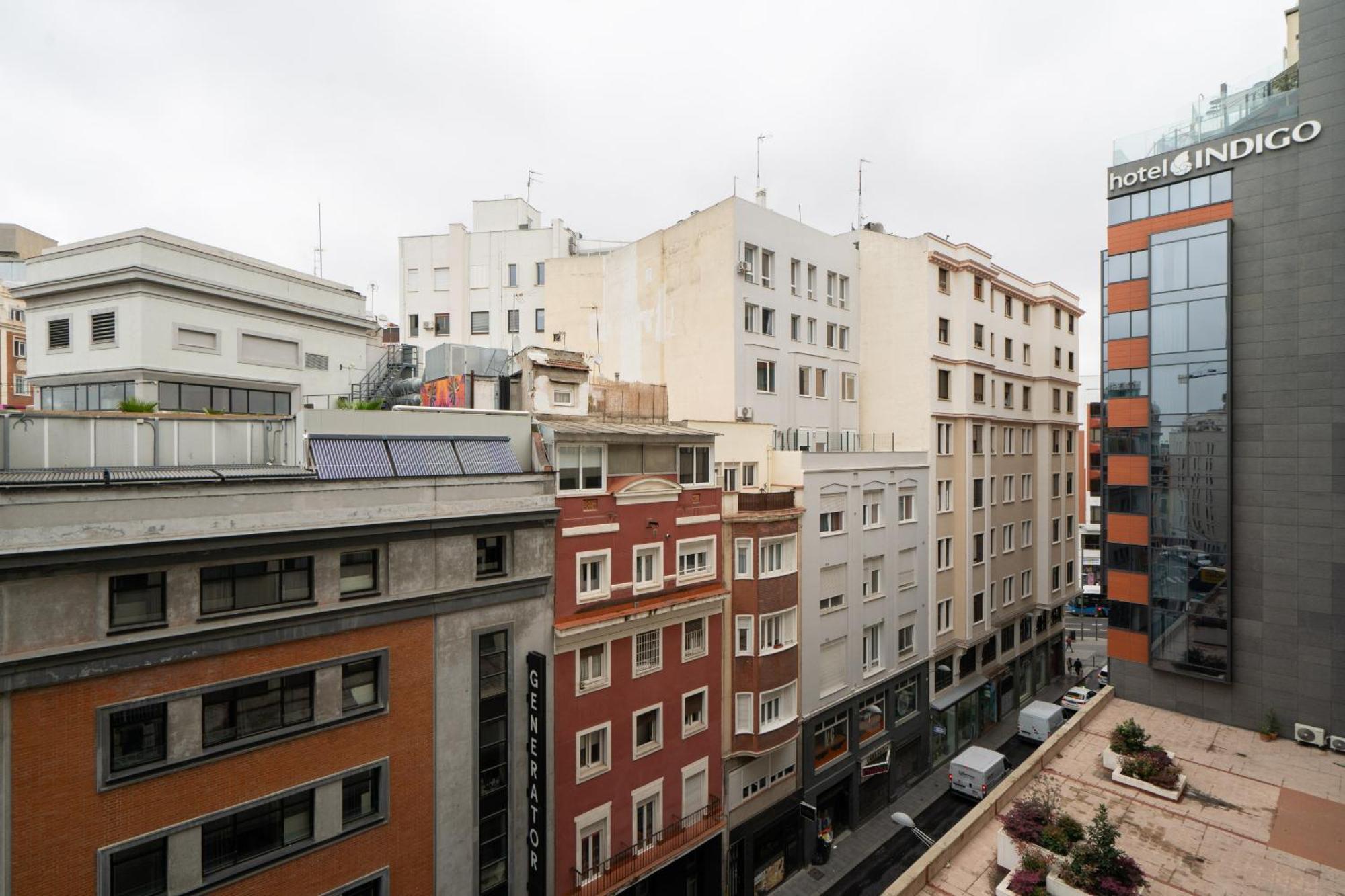 Apartamento Reformado Para 6 Personas En Plena Gran Via Alquiler Temporal 马德里 外观 照片