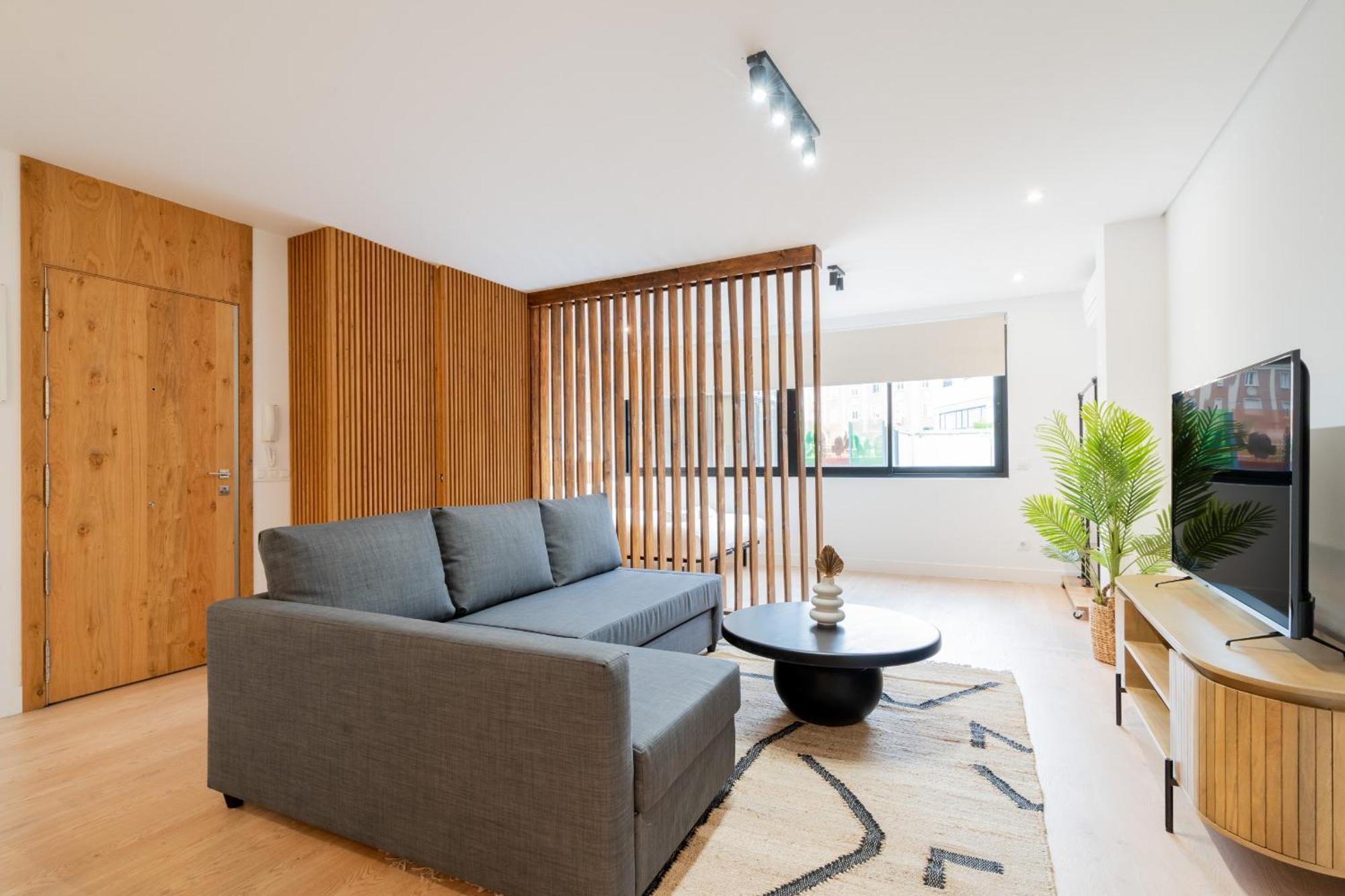 Apartamento Reformado Para 6 Personas En Plena Gran Via Alquiler Temporal 马德里 外观 照片